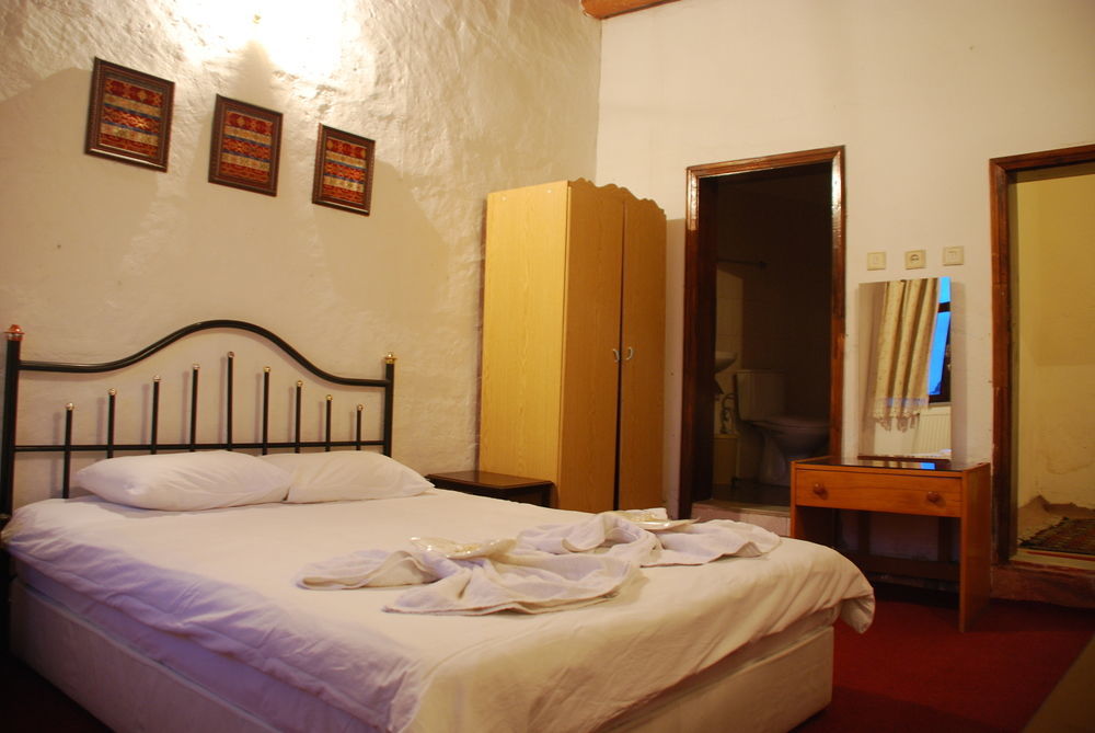 Unicorn Cave Hotel Göreme Buitenkant foto