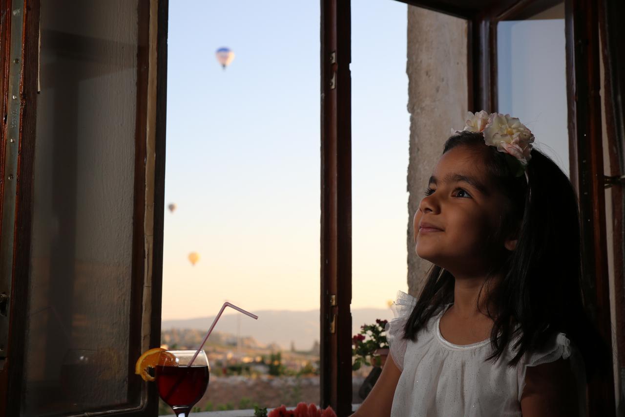 Unicorn Cave Hotel Göreme Buitenkant foto